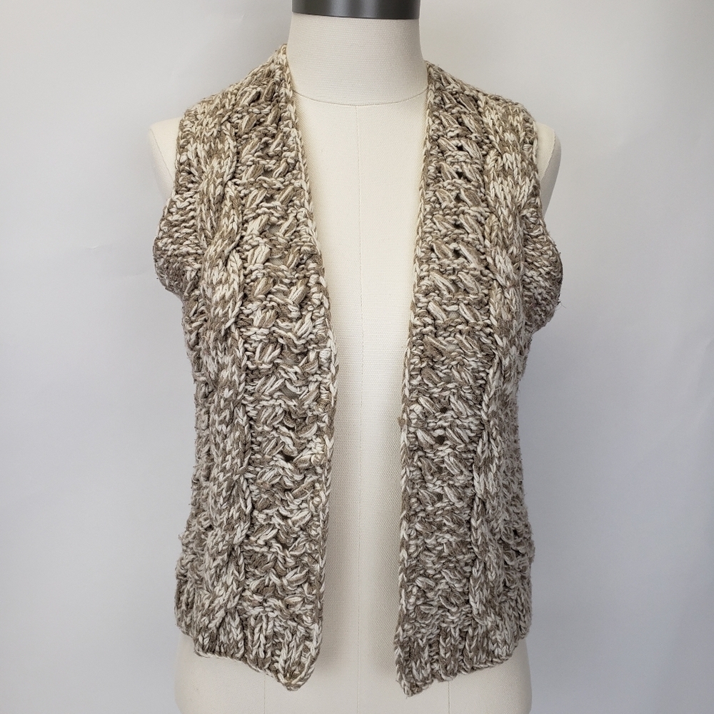 GAP open front cable knit sweater vest size XS